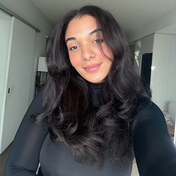 Meet your Posher, Janessa - Picture 1 of 1